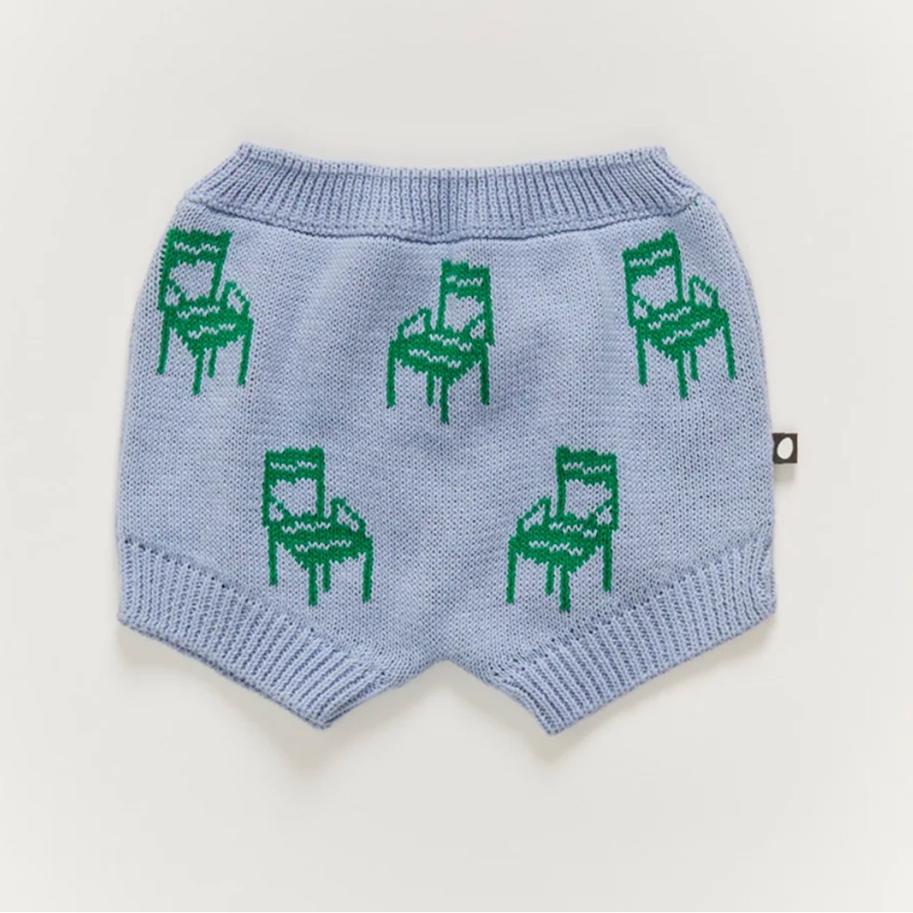 OEUF Knit motif shorts in chair